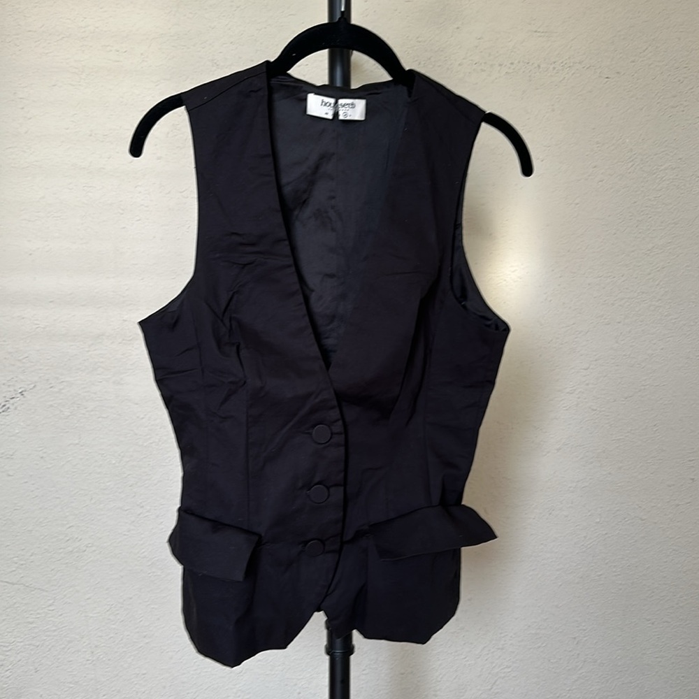 JULIET House of CB BLACK SLEEVELESS TUXEDO TOP USD $139 size M vest - Picture 3 of 11
